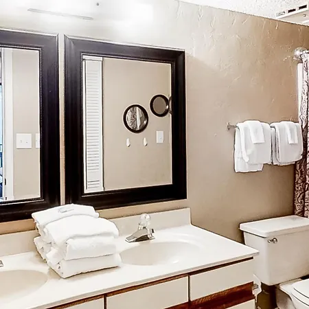Lei Lani Tower By Meyer Vacation Rentals Orange Beach Room photo